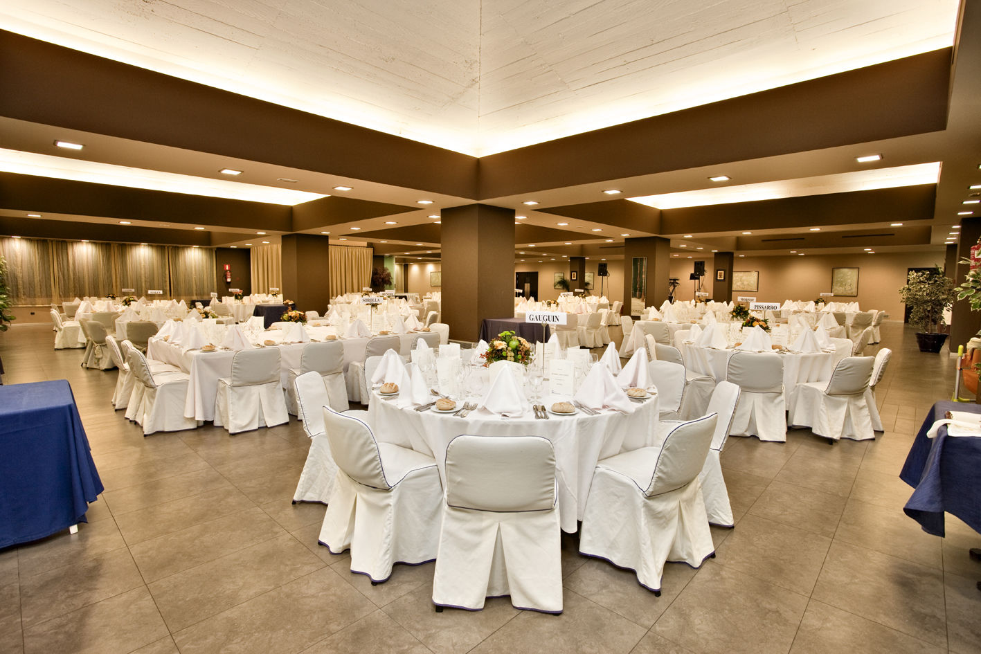 Hospedium Hotel Europa Centro Magaz De Pisuerga Екстериор снимка